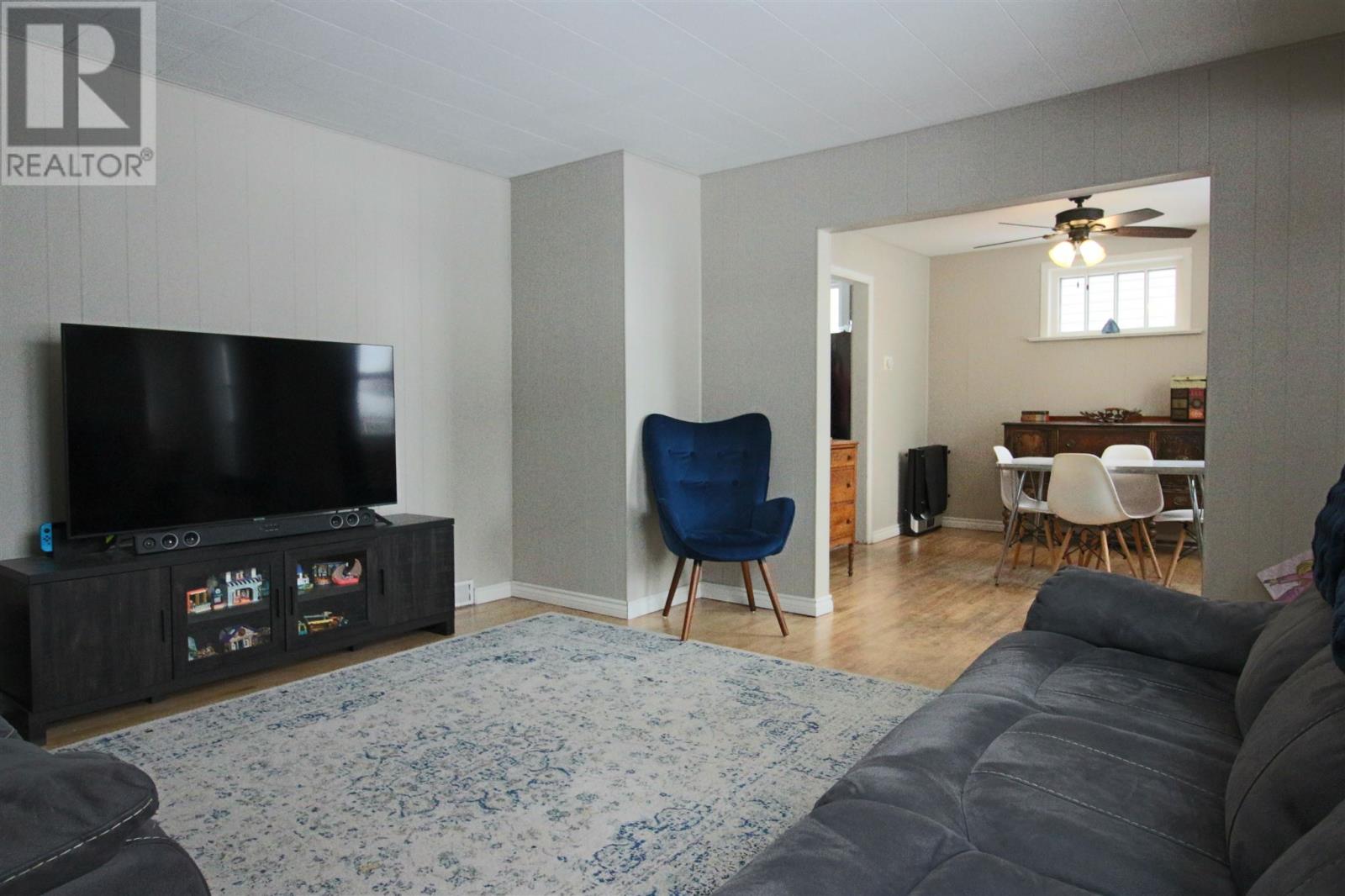 34 Algoma Ave, Sault Ste. Marie, Ontario  P6B 2P7 - Photo 8 - SM260005