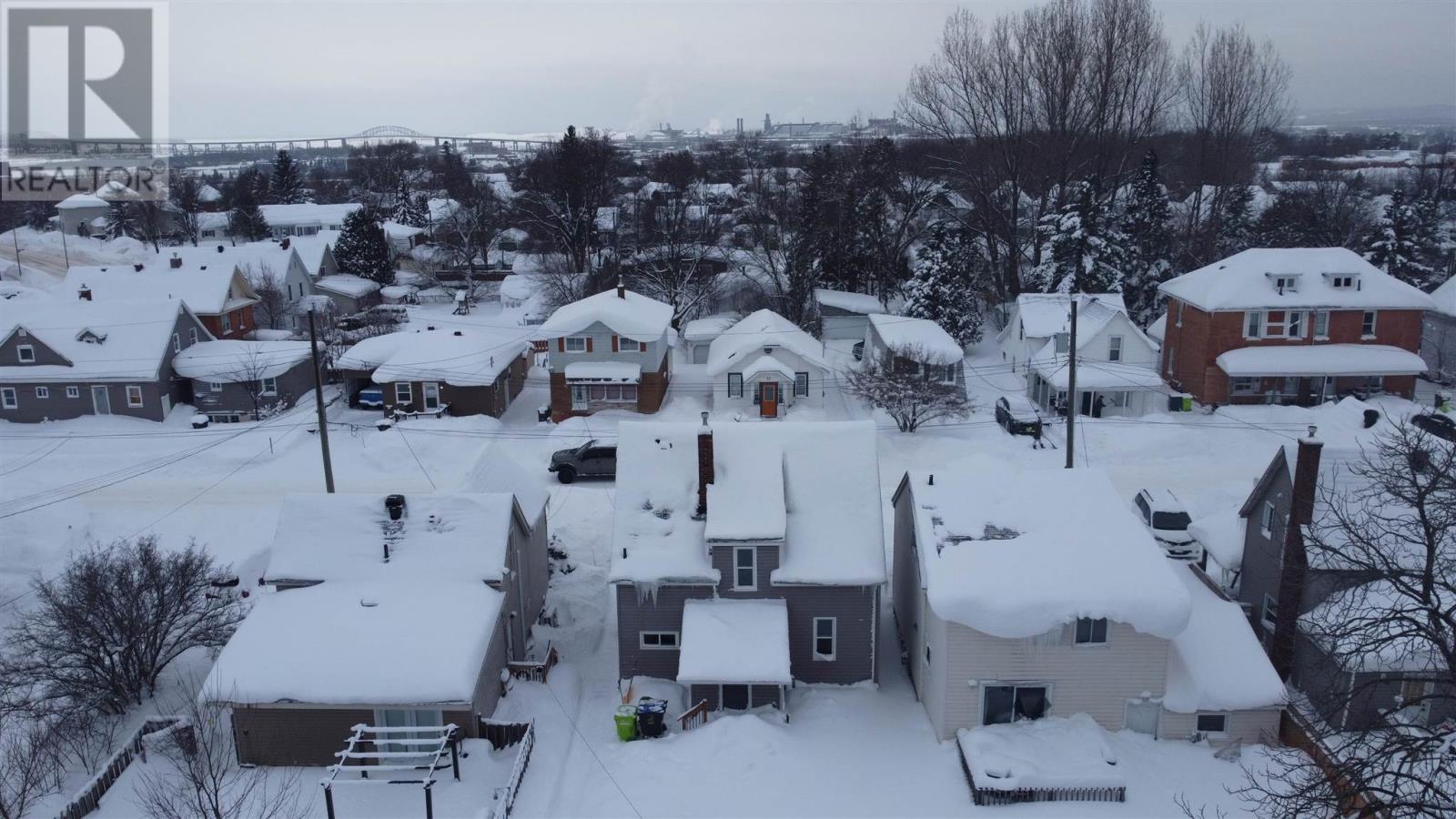 34 Algoma Ave, Sault Ste. Marie, Ontario  P6B 2P7 - Photo 3 - SM260005