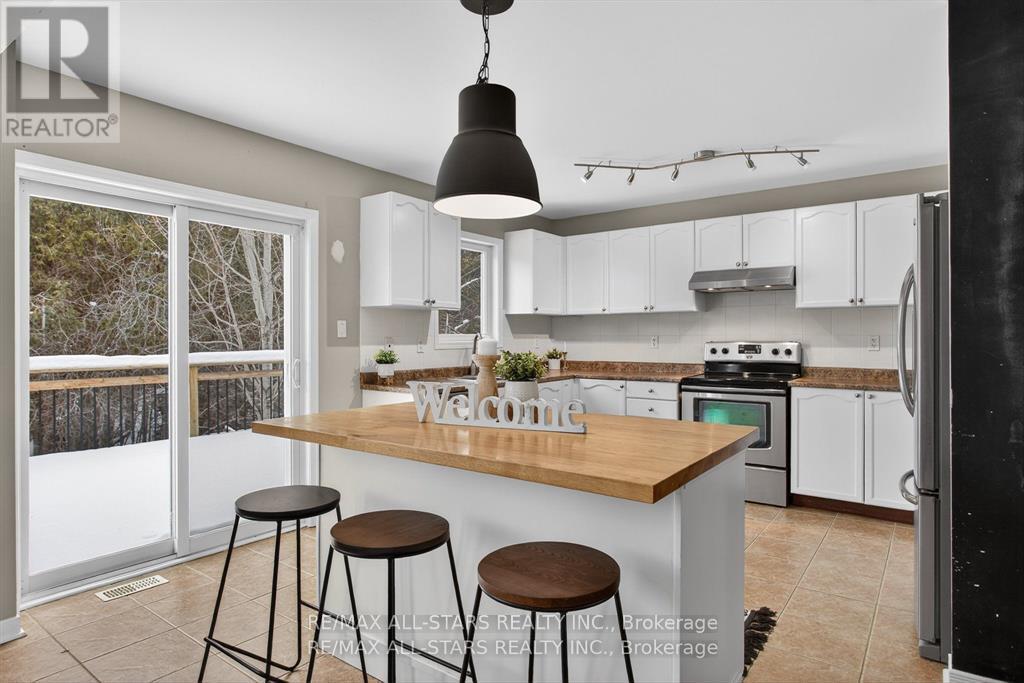 50 Cook Street, Kawartha Lakes, Ontario  K9V 0C6 - Photo 8 - X12811242