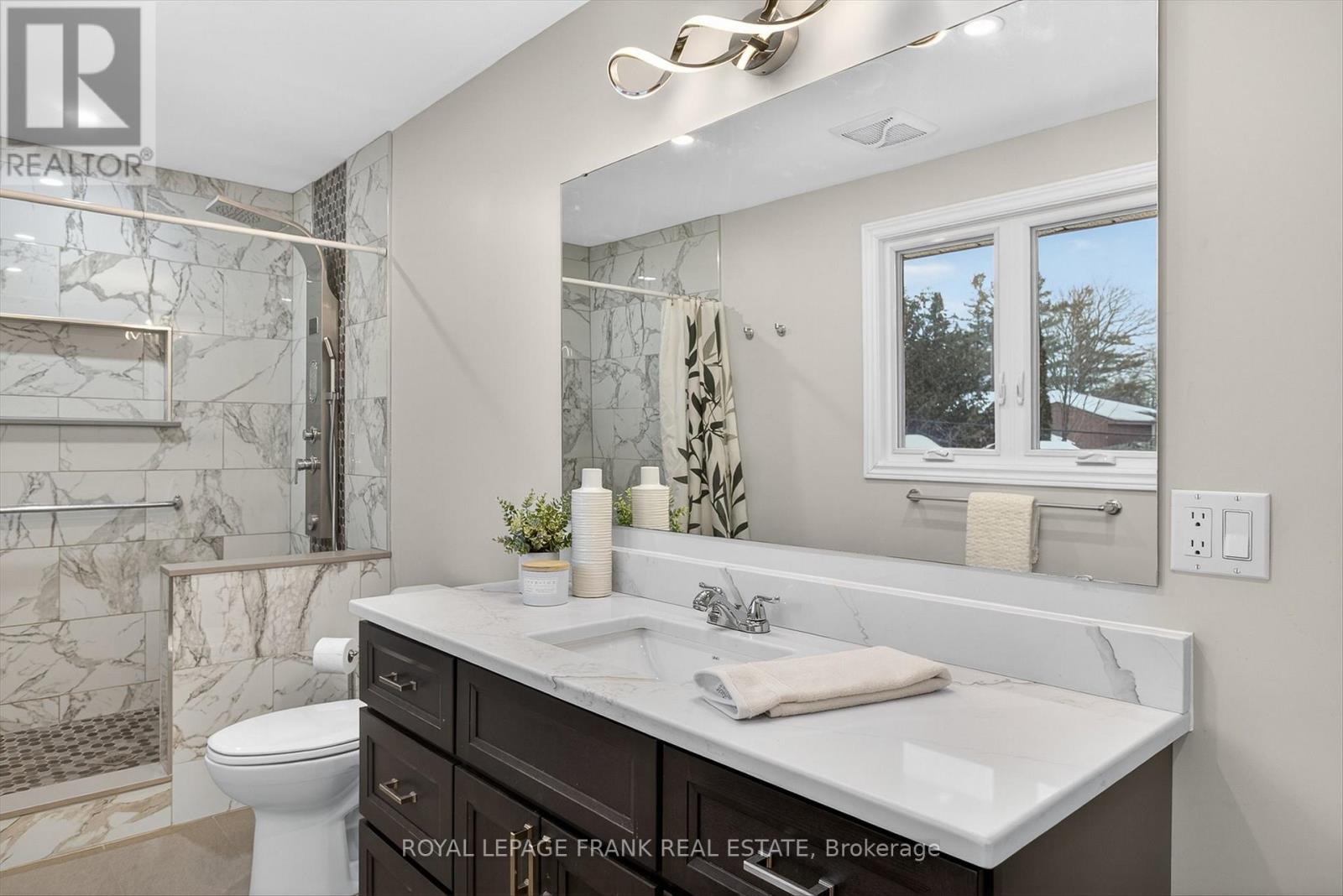 1821 Parkwood Circle, Peterborough, Ontario  K9J 8C3 - Photo 23 - X12811250