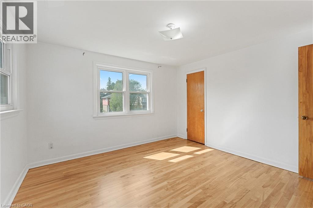 809 Smyth Road, Ottawa, Ontario  K1G 1P2 - Photo 17 - 40795383