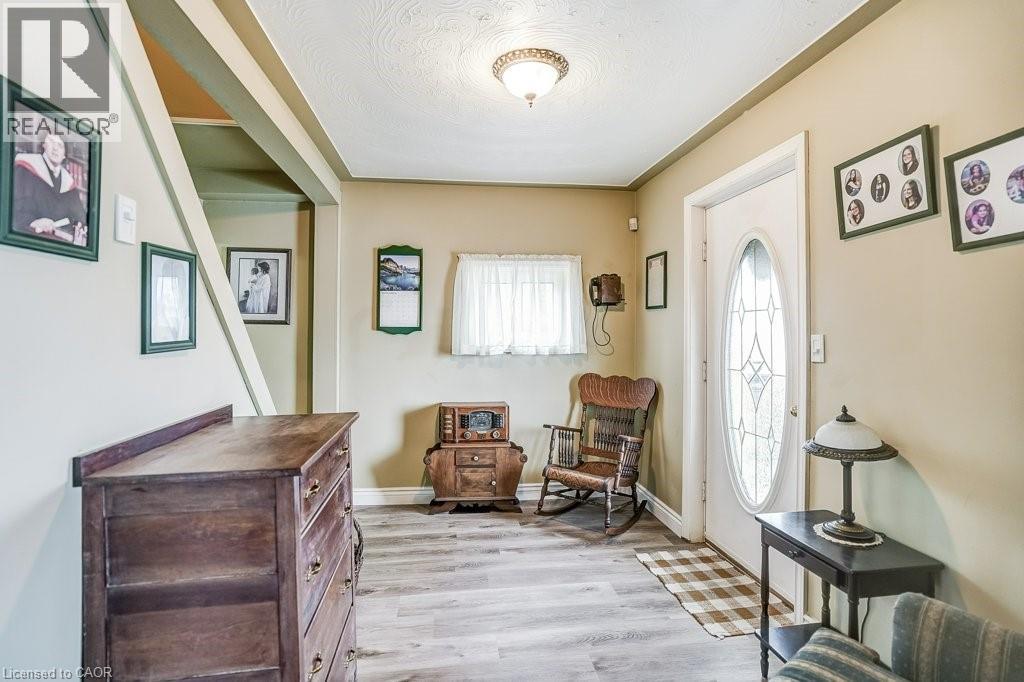 9188 Dickenson Road W, Mount Hope, Ontario  L0R 1W0 - Photo 8 - 40801491