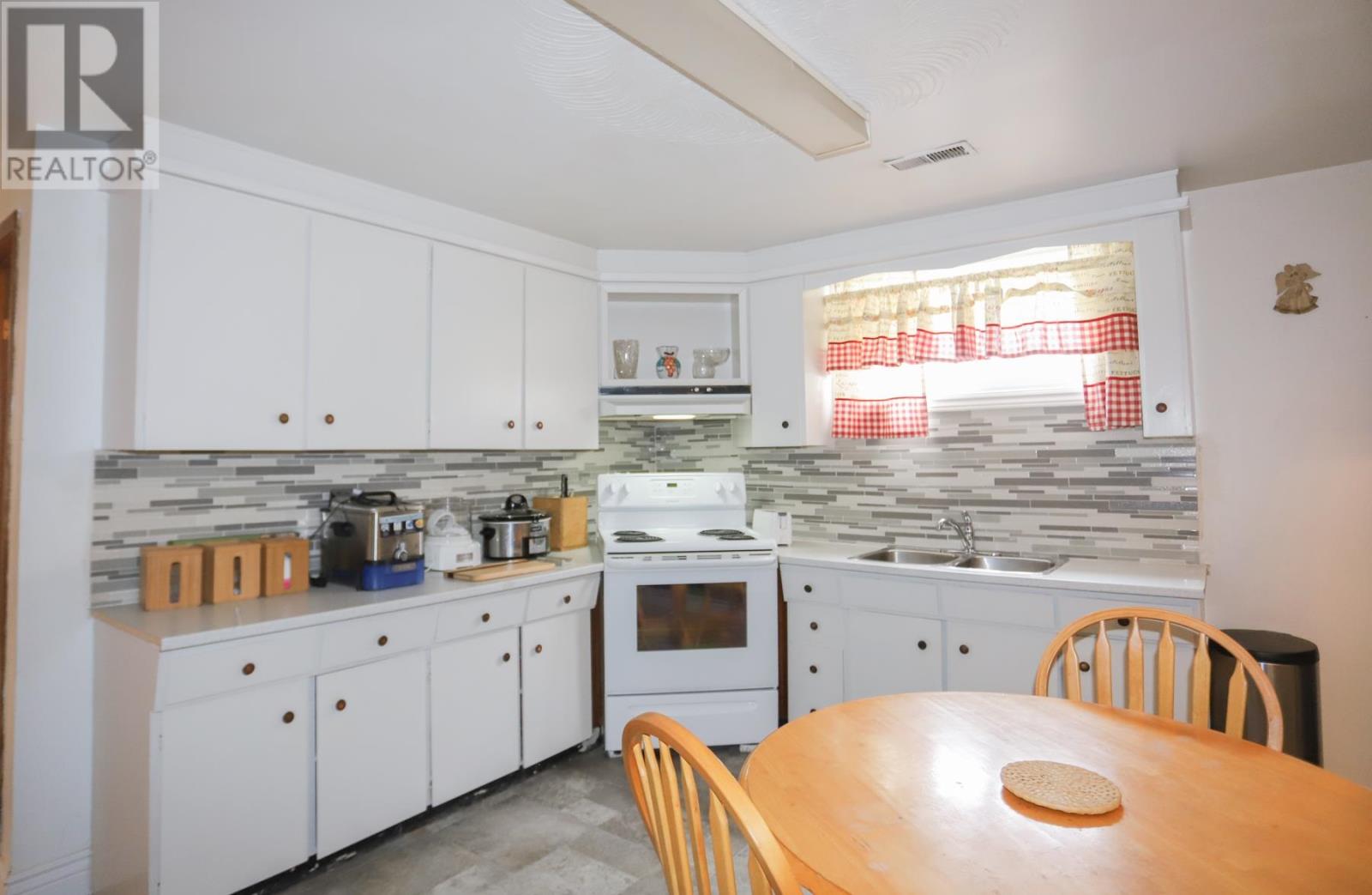 224 Doncaster Rd, Sault Ste. Marie, Ontario  P6C 2T6 - Photo 39 - SM260339