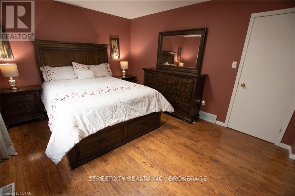 18 - 59 Pennybrook Crescent, London North, Ontario  N5X 4C3 - Photo 11 - X12811276