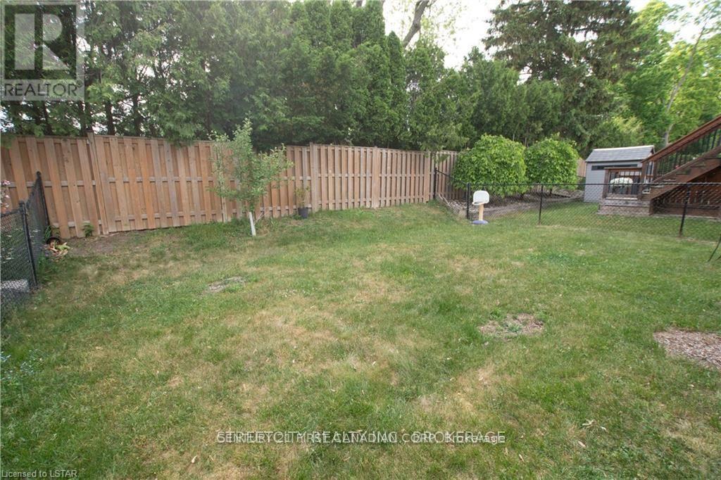 18 - 59 Pennybrook Crescent, London North, Ontario  N5X 4C3 - Photo 19 - X12811276