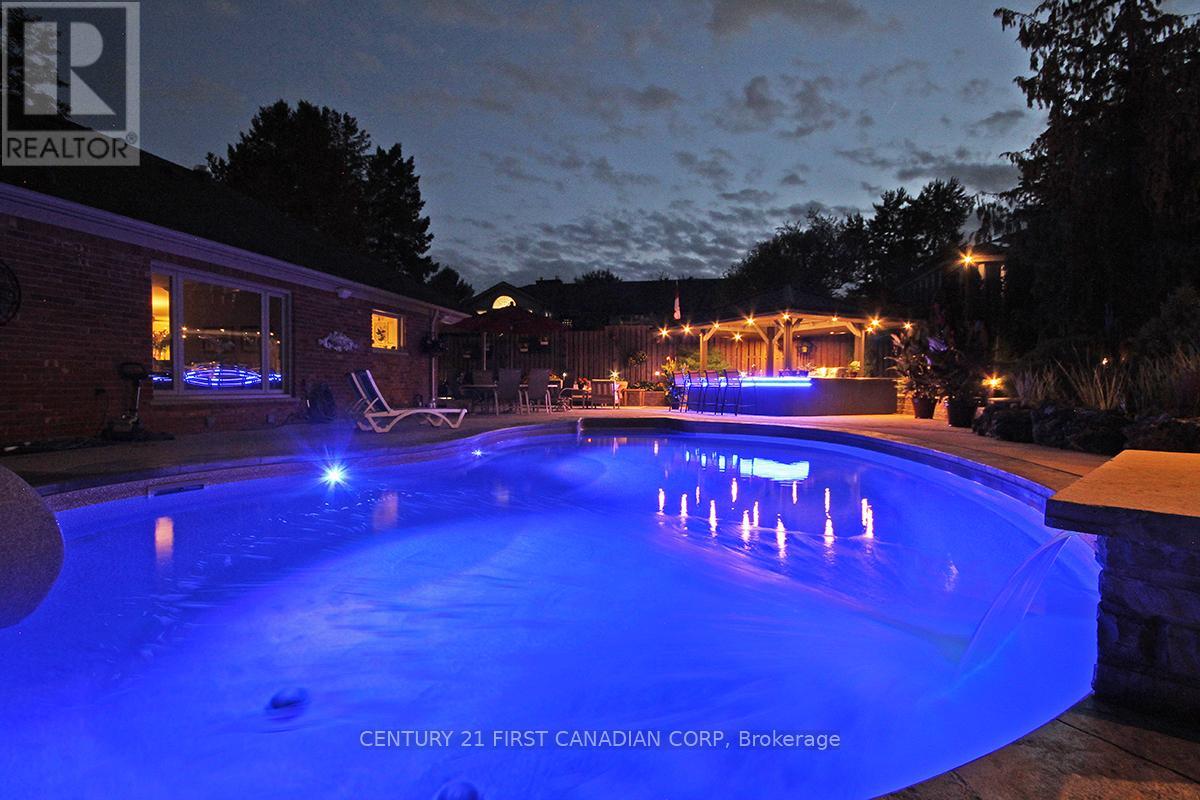 811 Clearview Crescent, London North, Ontario  N6H 4P6 - Photo 44 - X12811304