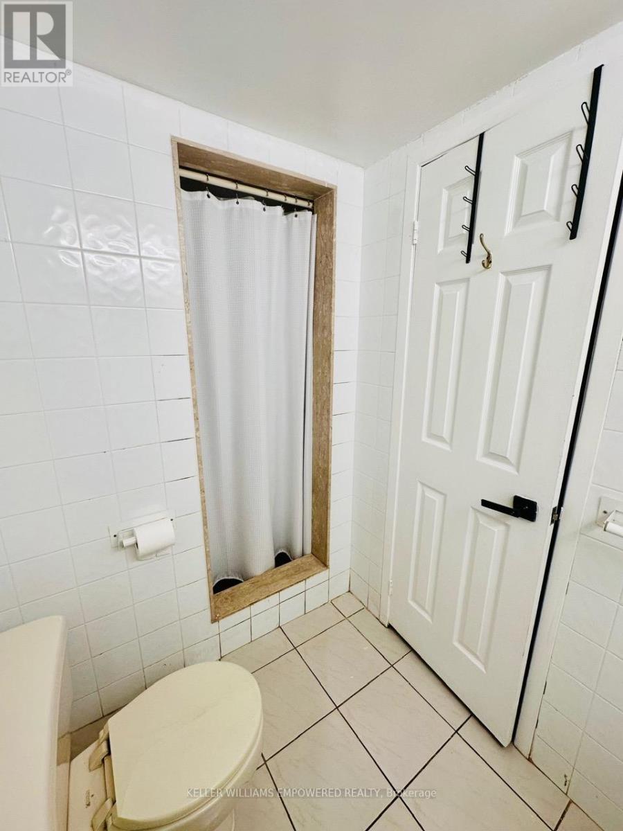 52 Endsleigh Crescent, Toronto, Ontario  M2J 3N6 - Photo 27 - C12745116