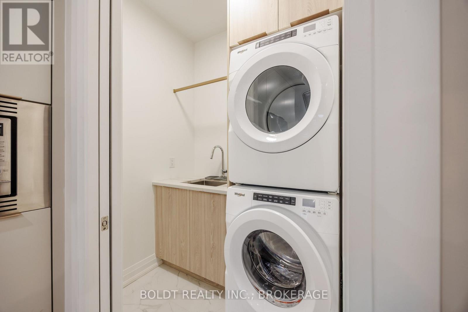 12 - 205 St. David's Road, Thorold, Ontario  L2V 0N6 - Photo 8 - X12811264