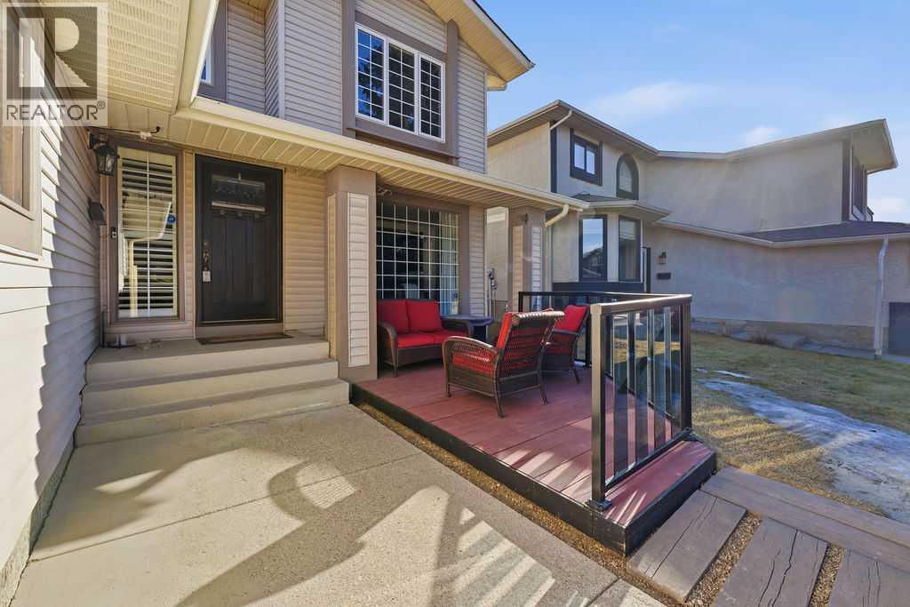 2108 Douglasbank Crescent Se, Calgary, Alberta  T2Z 2C3 - Photo 3 - A2280537