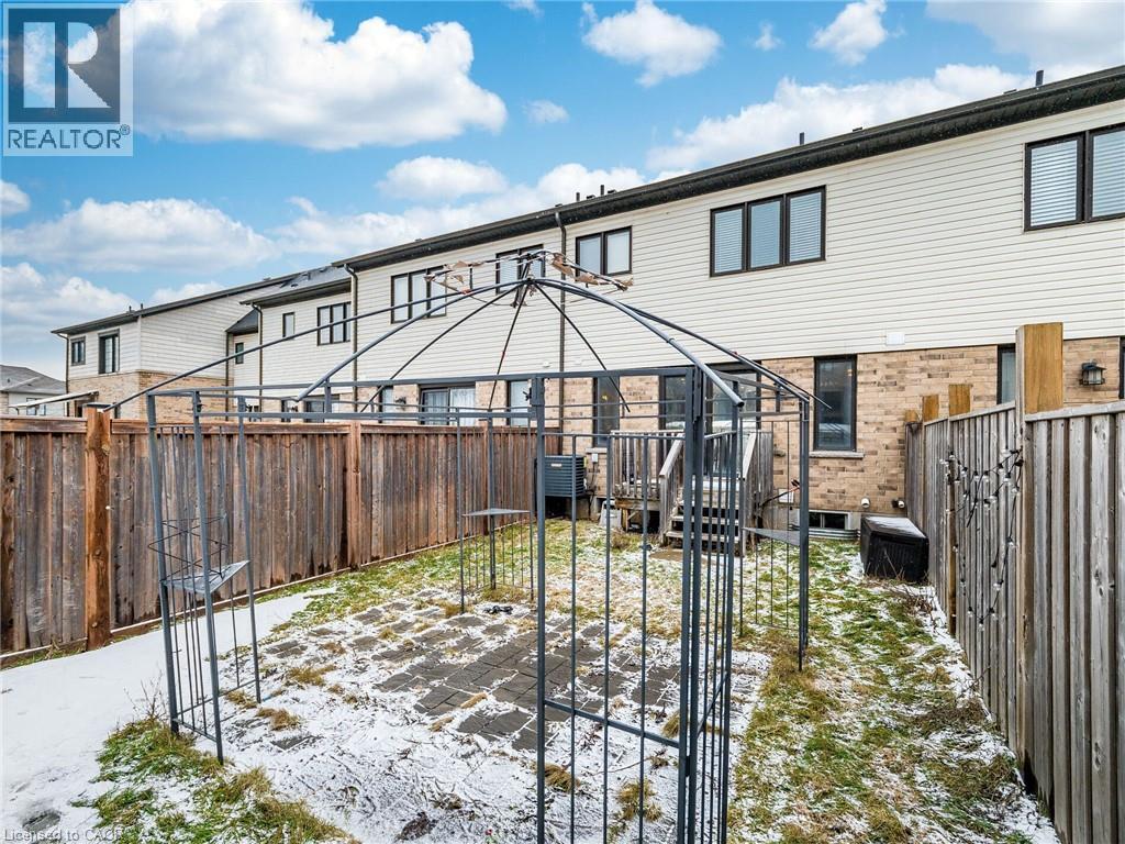 98 Crafter Crescent, Stoney Creek, Ontario  L8J 0H7 - Photo 43 - 40806875