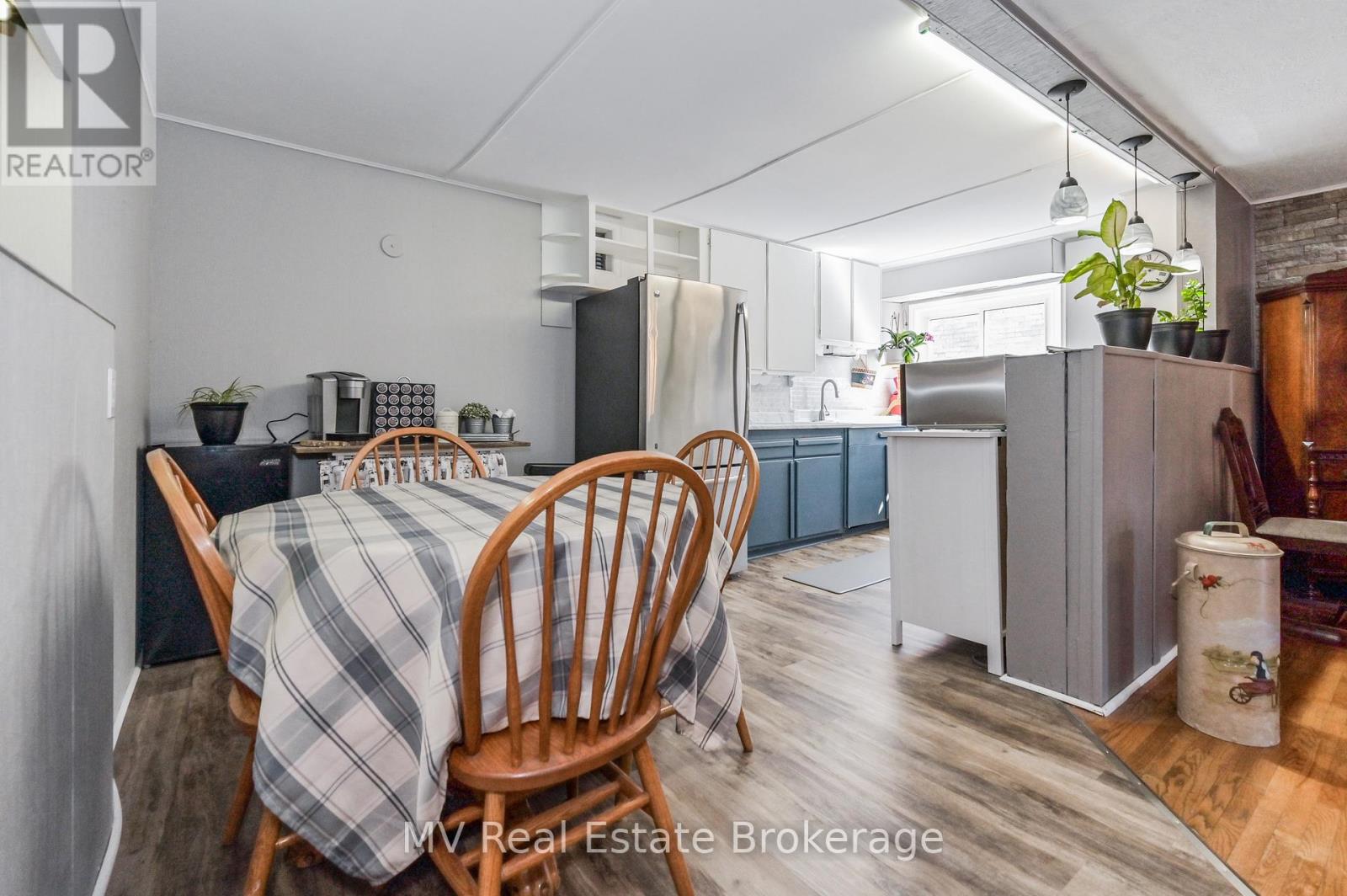 88-90 Main Street, Erin, Ontario  N0B 1T0 - Photo 24 - X12469456