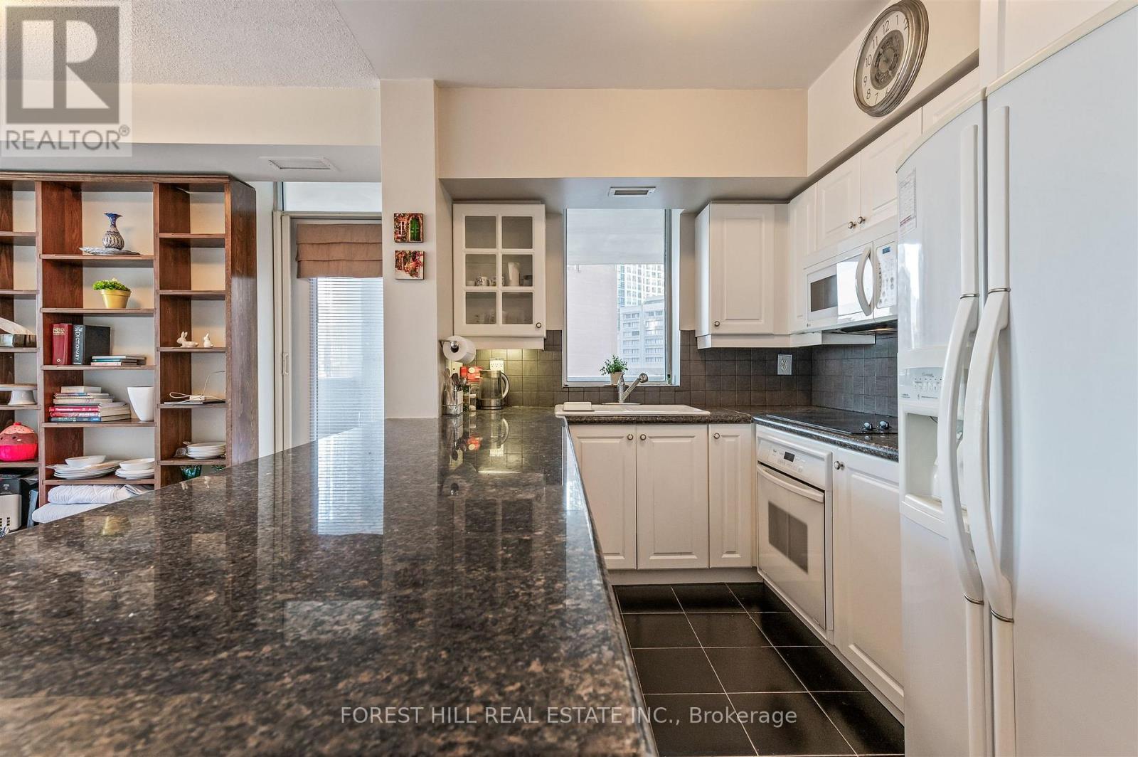 903 - 20 COLLIER STREET Toronto (Rosedale-Moore Park), ON M4W 3Y4