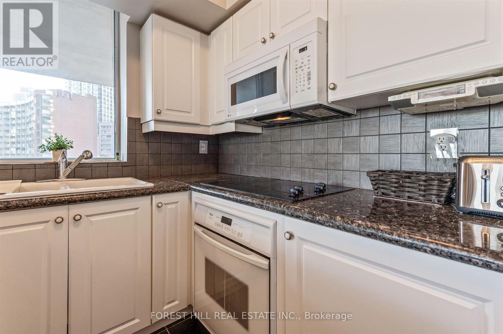 903 - 20 COLLIER STREET Toronto (Rosedale-Moore Park), ON M4W 3Y4