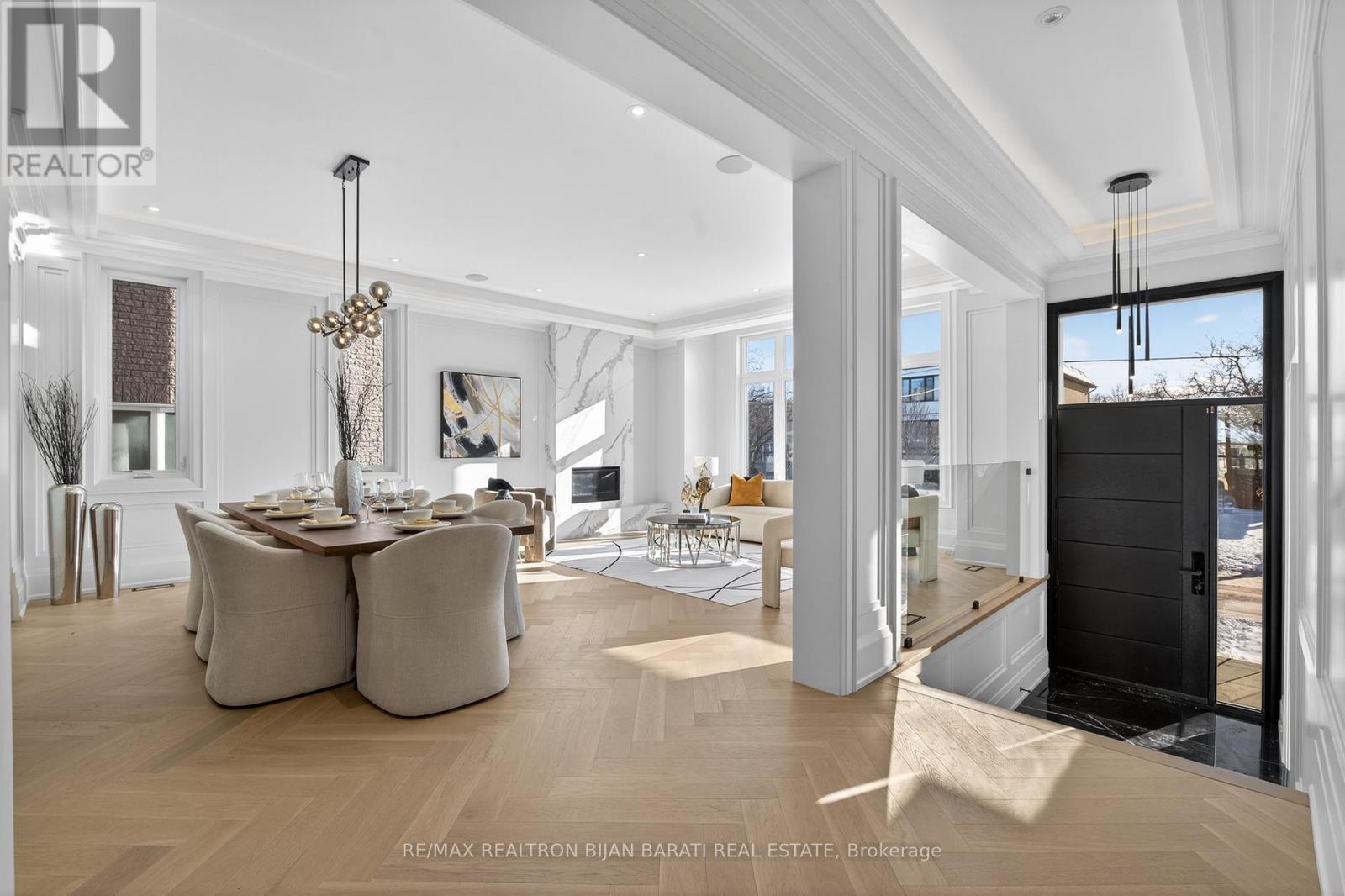 70 Abitibi Avenue, Toronto, Ontario  M2M 2V4 - Photo 21 - C12811224