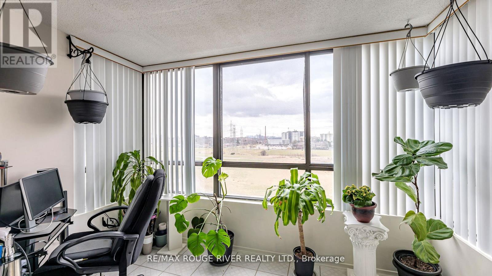 901 - 131 Torresdale Avenue, Toronto, Ontario  M2R 3T1 - Photo 14 - C12811254