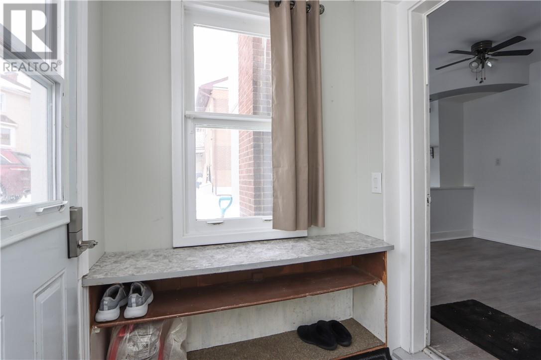 14 Domenico Street, Copper Cliff, Ontario  P0M 1N0 - Photo 12 - 2126525