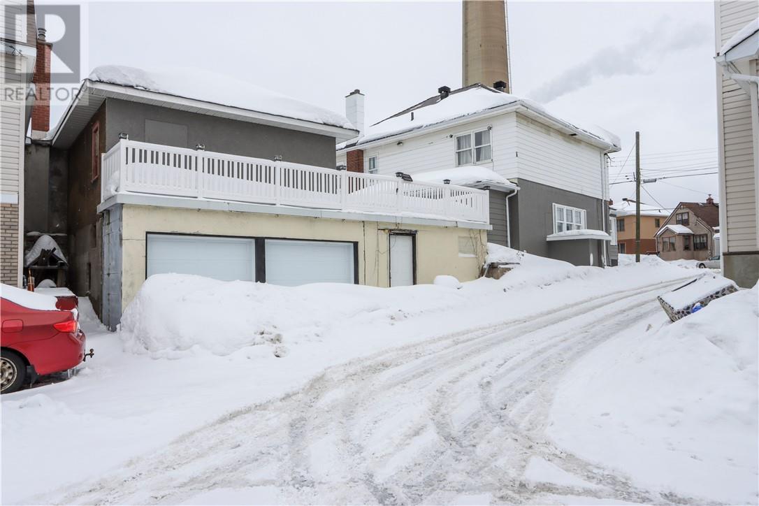 14 Domenico Street, Copper Cliff, Ontario  P0M 1N0 - Photo 2 - 2126525