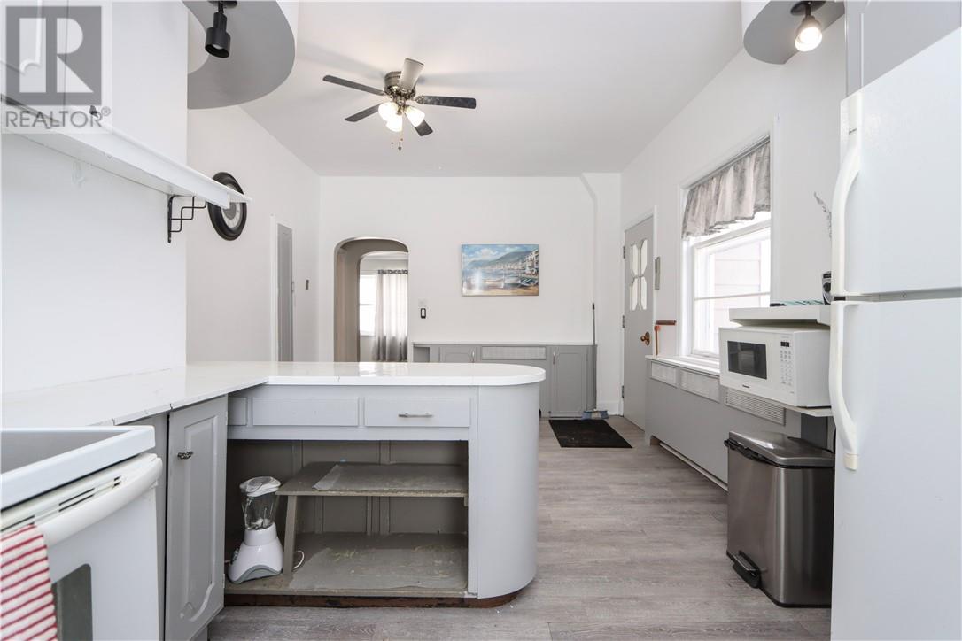 14 Domenico Street, Copper Cliff, Ontario  P0M 1N0 - Photo 6 - 2126525