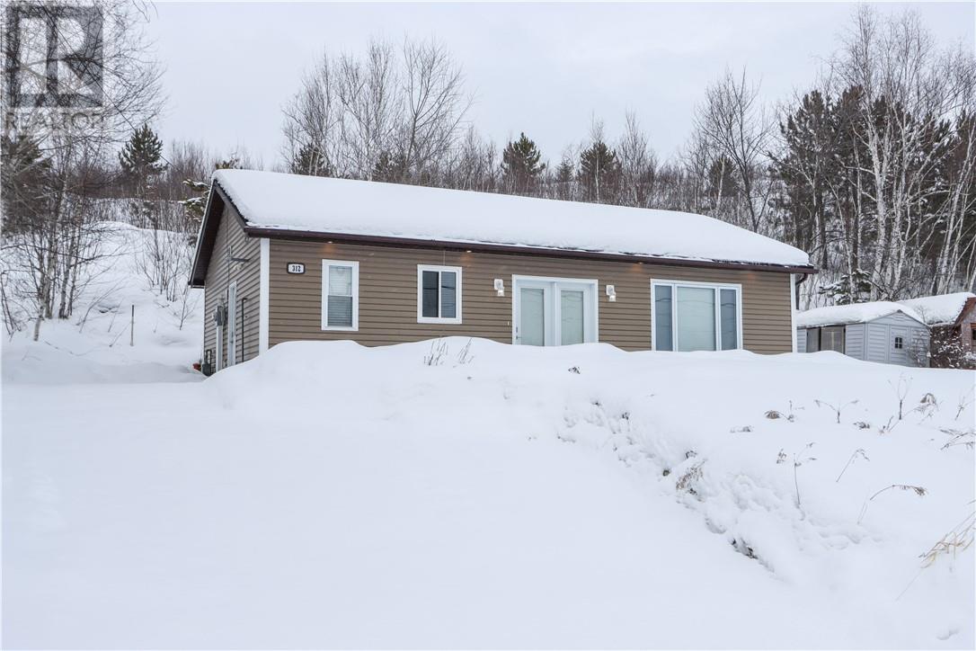 312 Allan Street, Coniston, Ontario  P0M 1M0 - Photo 1 - 2126529