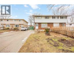 639 Stacy COURT, Sarnia, Ontario
