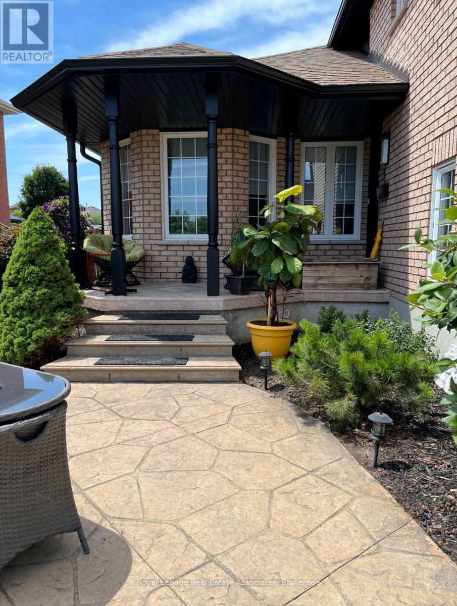 84 Loon Avenue, Barrie (Painswick South), Ontario  L4N 8V9 - Photo 43 - S12811260