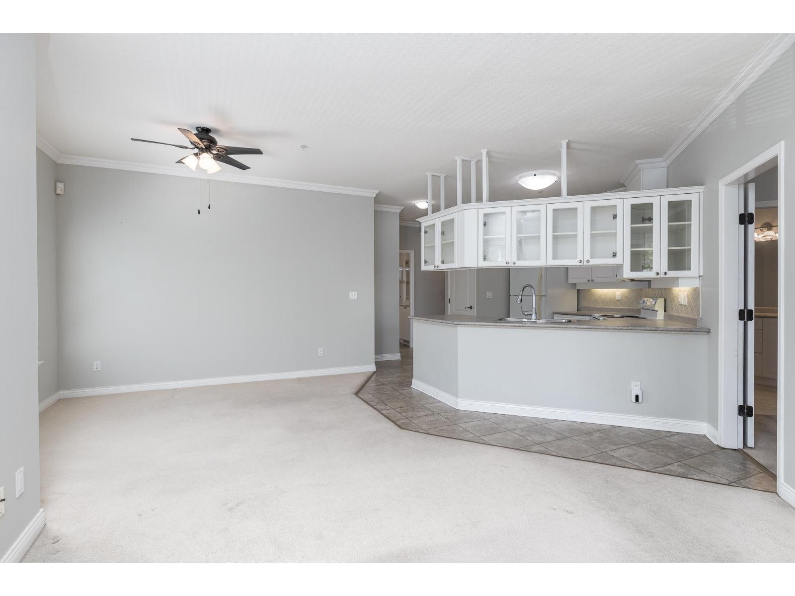 208 1685 152a Street, Surrey, British Columbia V4A 9Y1 - Photo 15 - R3089148