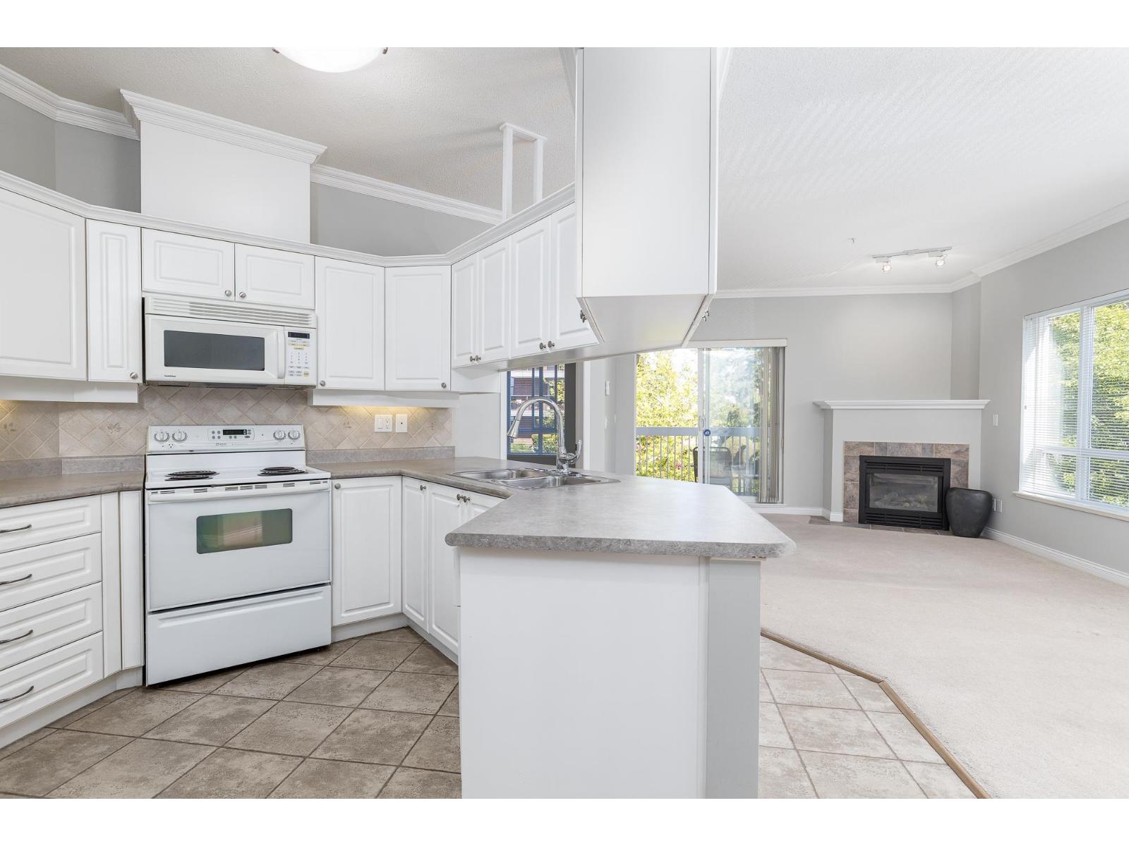 208 1685 152a Street, Surrey, British Columbia V4A 9Y1 - Photo 19 - R3089148