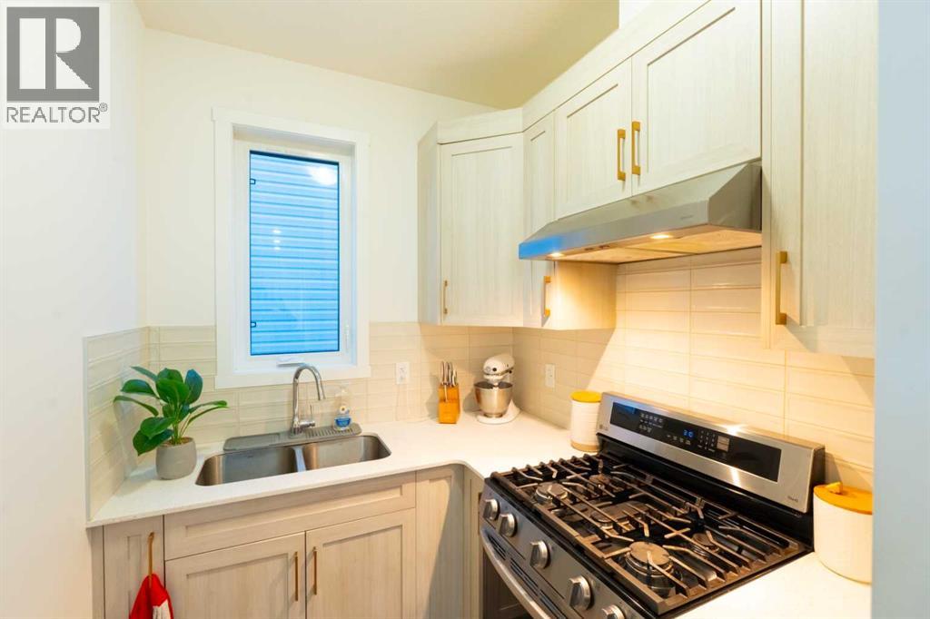 228 Windrow Link Sw, Airdrie, Alberta  T4B 5L5 - Photo 18 - A2285747