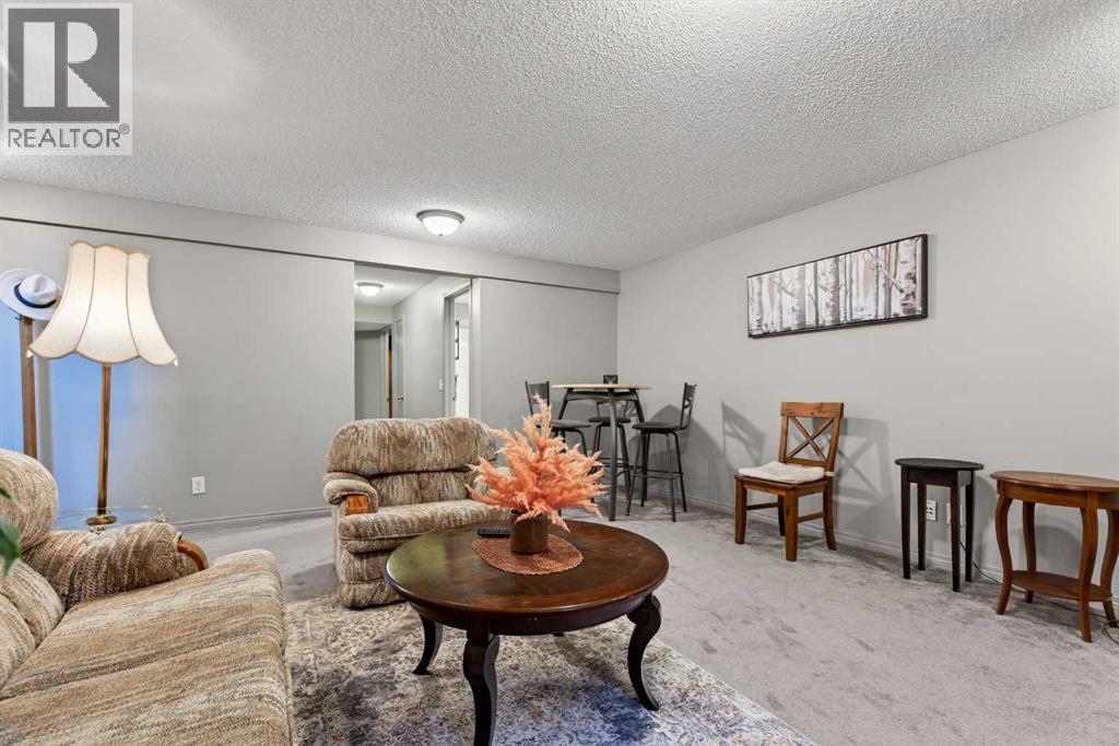 331 Prestwick Heights Se, Calgary, Alberta  T2Z 4H7 - Photo 15 - A2285767