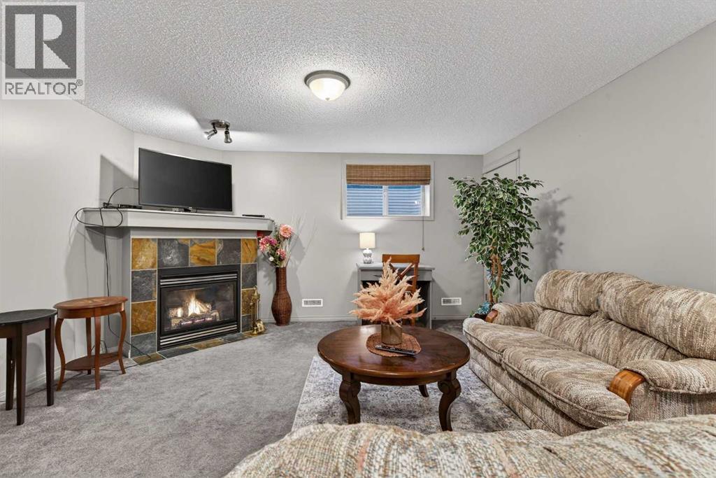 331 Prestwick Heights Se, Calgary, Alberta  T2Z 4H7 - Photo 14 - A2285767