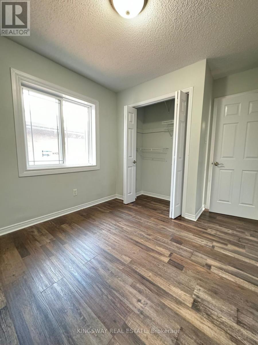 659 Roselaire Trail, Mississauga, Ontario  L5R 3C6 - Photo 17 - W12811198