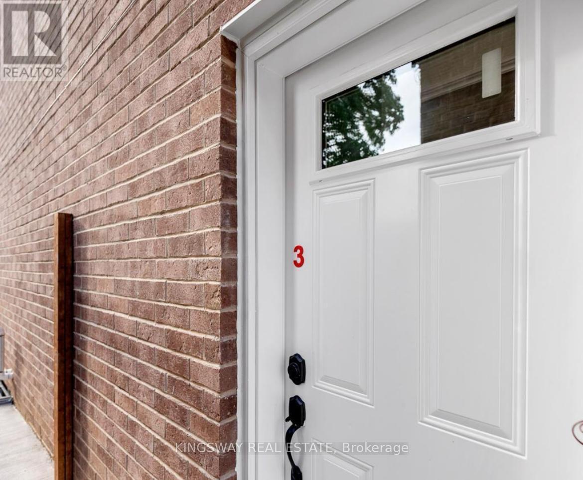 659 Roselaire Trail, Mississauga, Ontario  L5R 3C6 - Photo 47 - W12811198