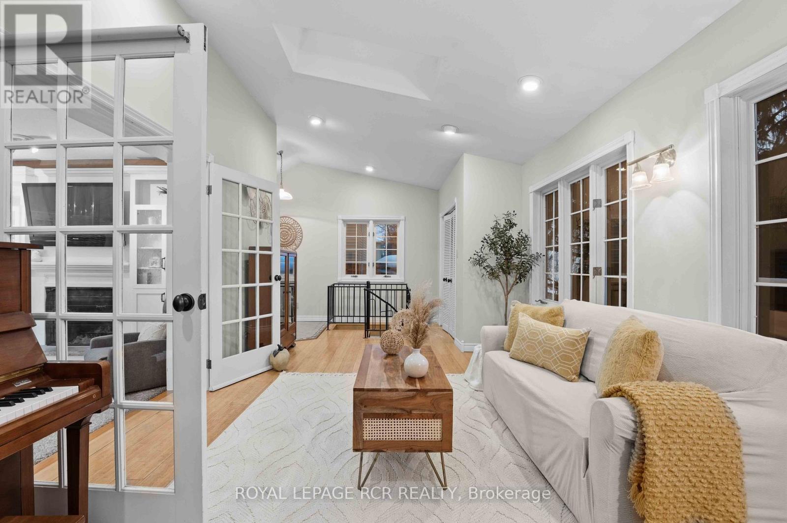 43 Goldgate Crescent, Orangeville, Ontario  L9W 4B6 - Photo 21 - W12811268