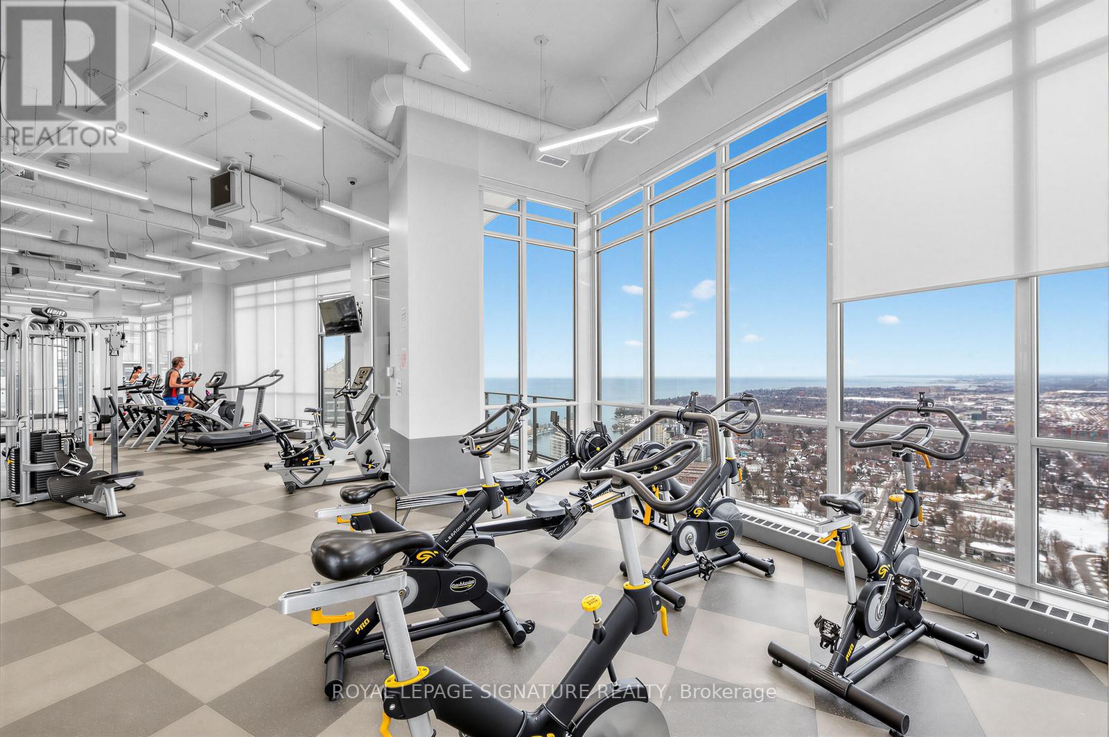 2706 - 10 Park Lawn Road, Toronto, Ontario  M8V 0H9 - Photo 24 - W12811298