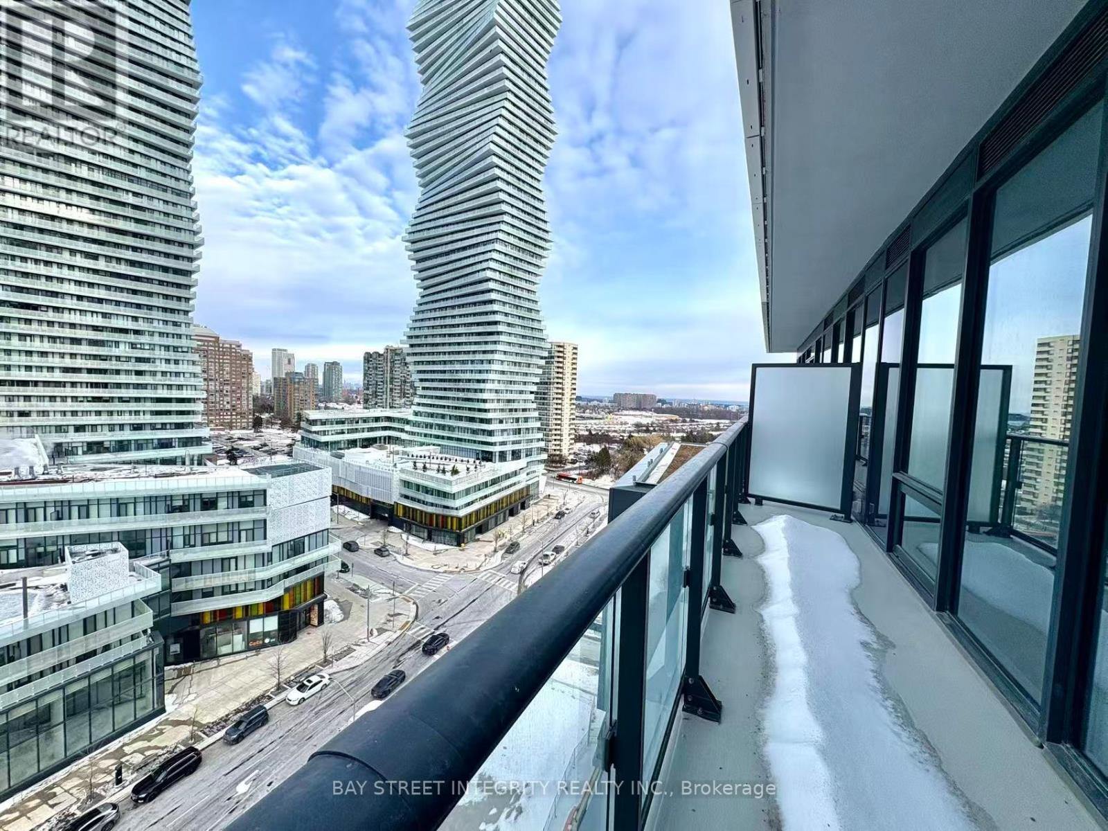 1005 - 448 Burnhamthorpe Road W, Mississauga, Ontario  L5B 0R4 - Photo 26 - W12811300