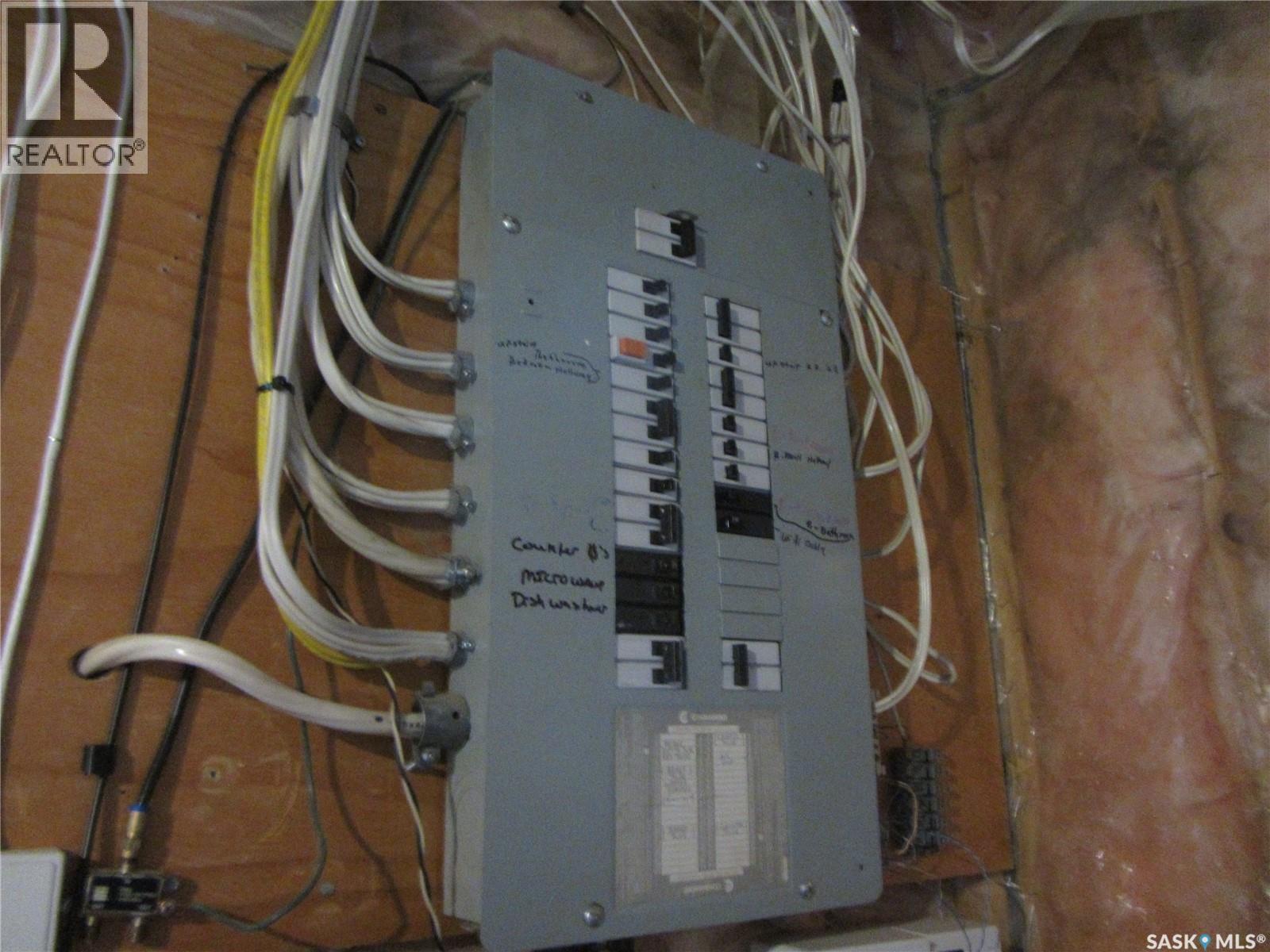 706 Klassen Bay, Martensville, Saskatchewan S0K 2T2 - Photo 18 - SK028939