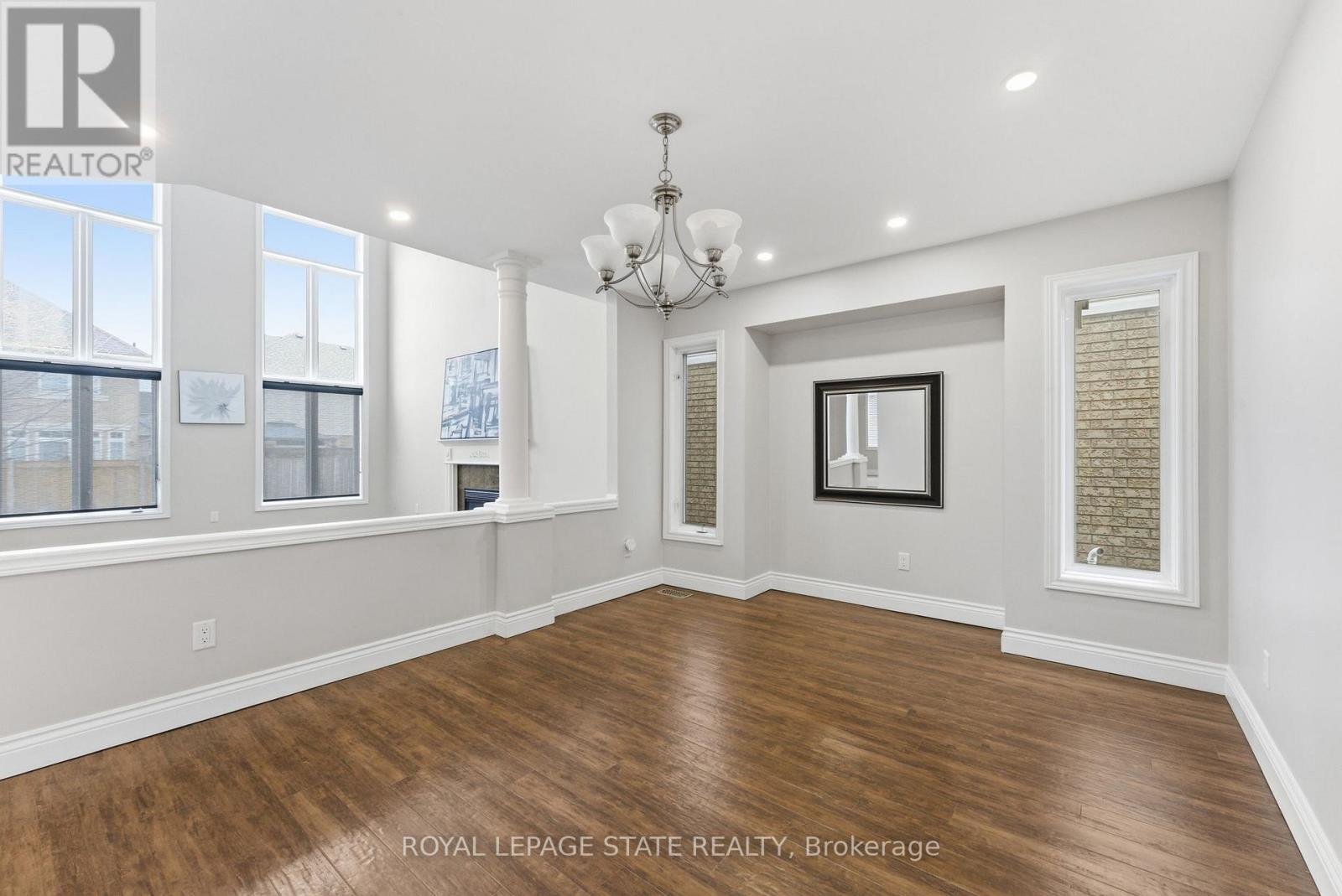 3 Holkham Avenue, Hamilton (Meadowlands), Ontario  L9K 1N8 - Photo 12 - X12811190