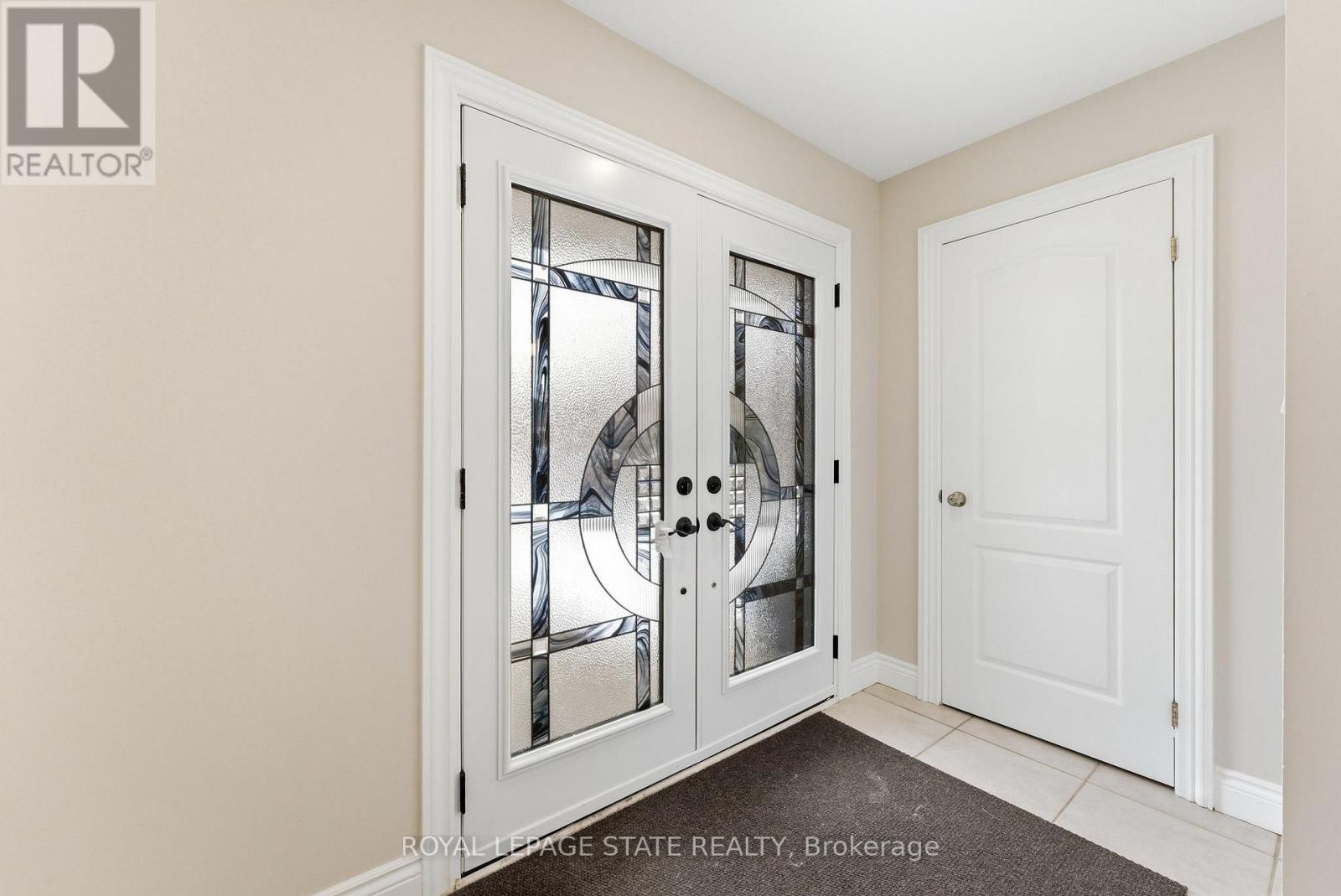 3 Holkham Avenue, Hamilton, Ontario  L9K 1N8 - Photo 10 - X12811194