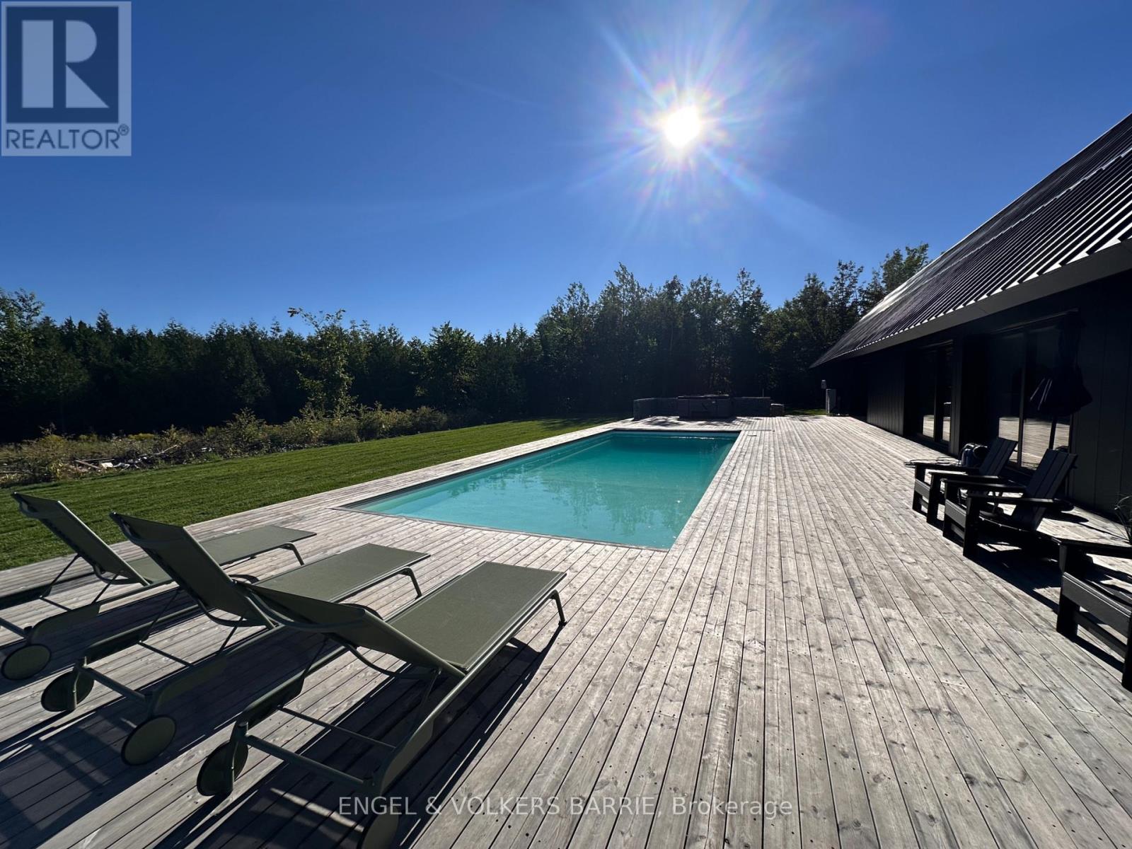 129 Maple Lane, Blue Mountains, Ontario  N0H 2E0 - Photo 11 - X12811212