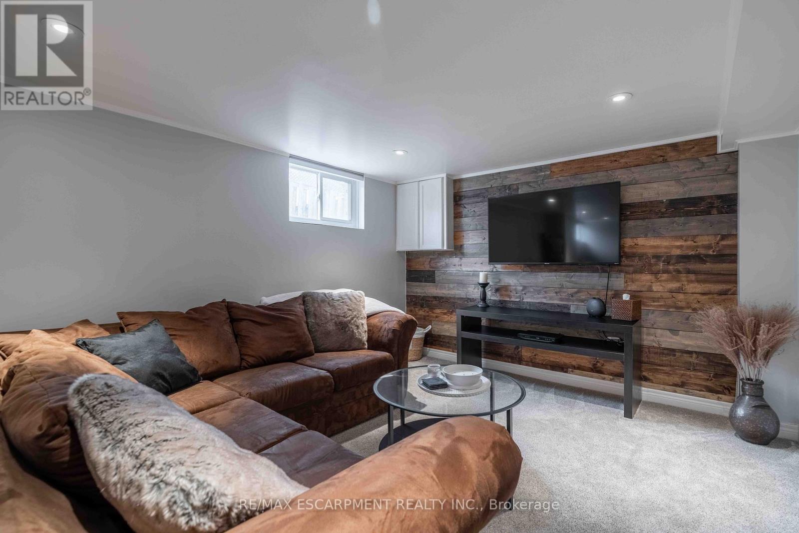 35 Charles Avenue, St. Catharines, Ontario  L2M 5S8 - Photo 21 - X12811216