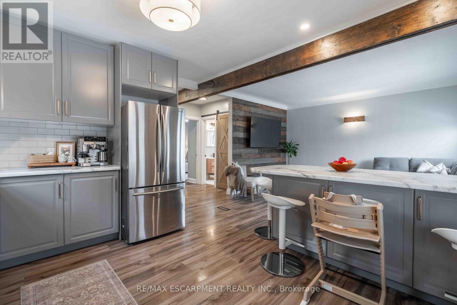 35 Charles Avenue, St. Catharines, Ontario  L2M 5S8 - Photo 9 - X12811216