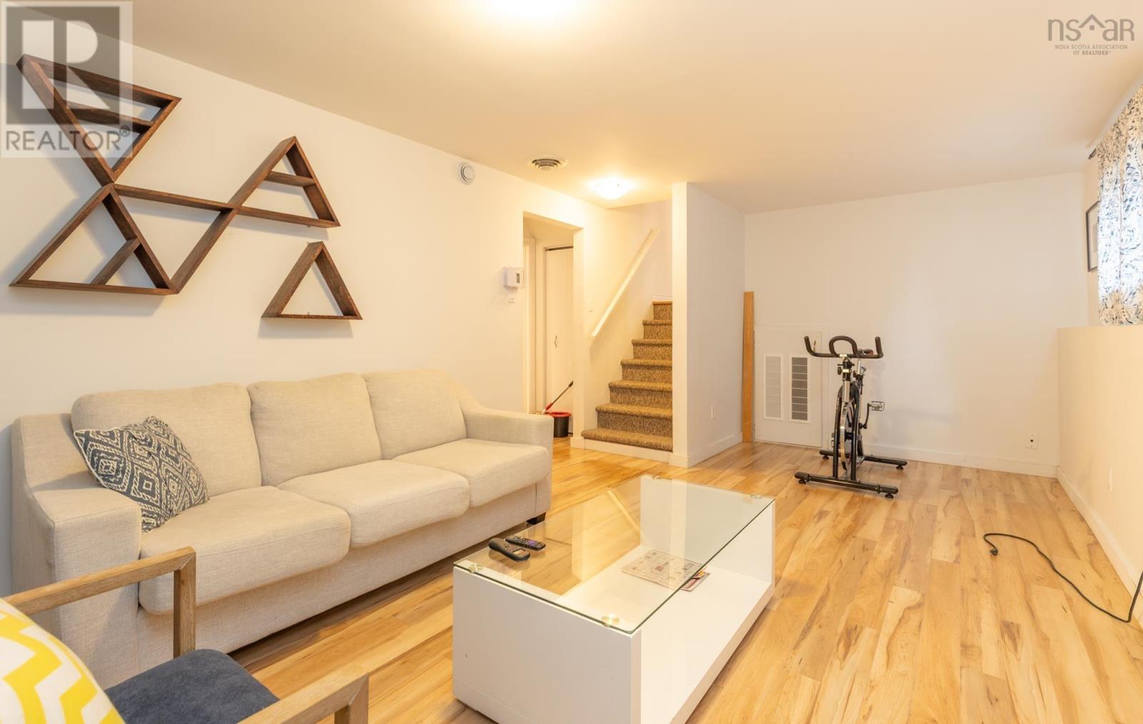 10 Sprucewood Drive, Yarmouth, Nova Scotia B5A 4J9 - Photo 22 - 202600598