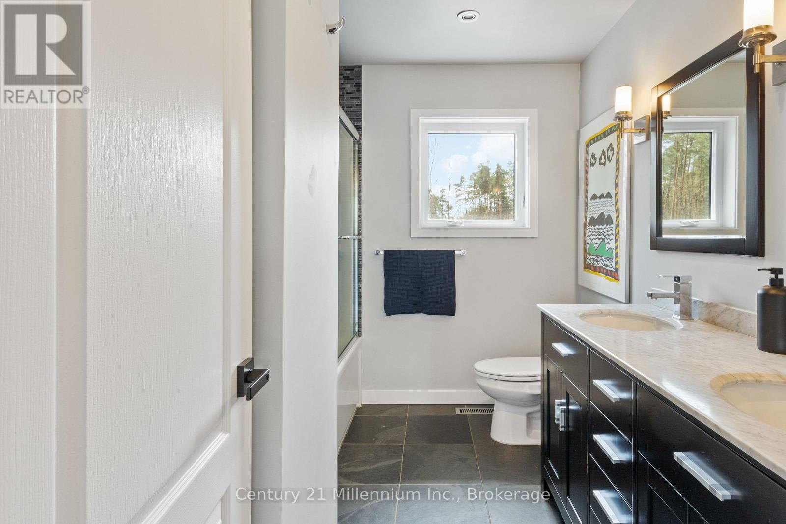 7169 36/37 Nottawasaga Side Road E, Clearview, Ontario L9Y 3Z1 - Photo 27 - S12811480