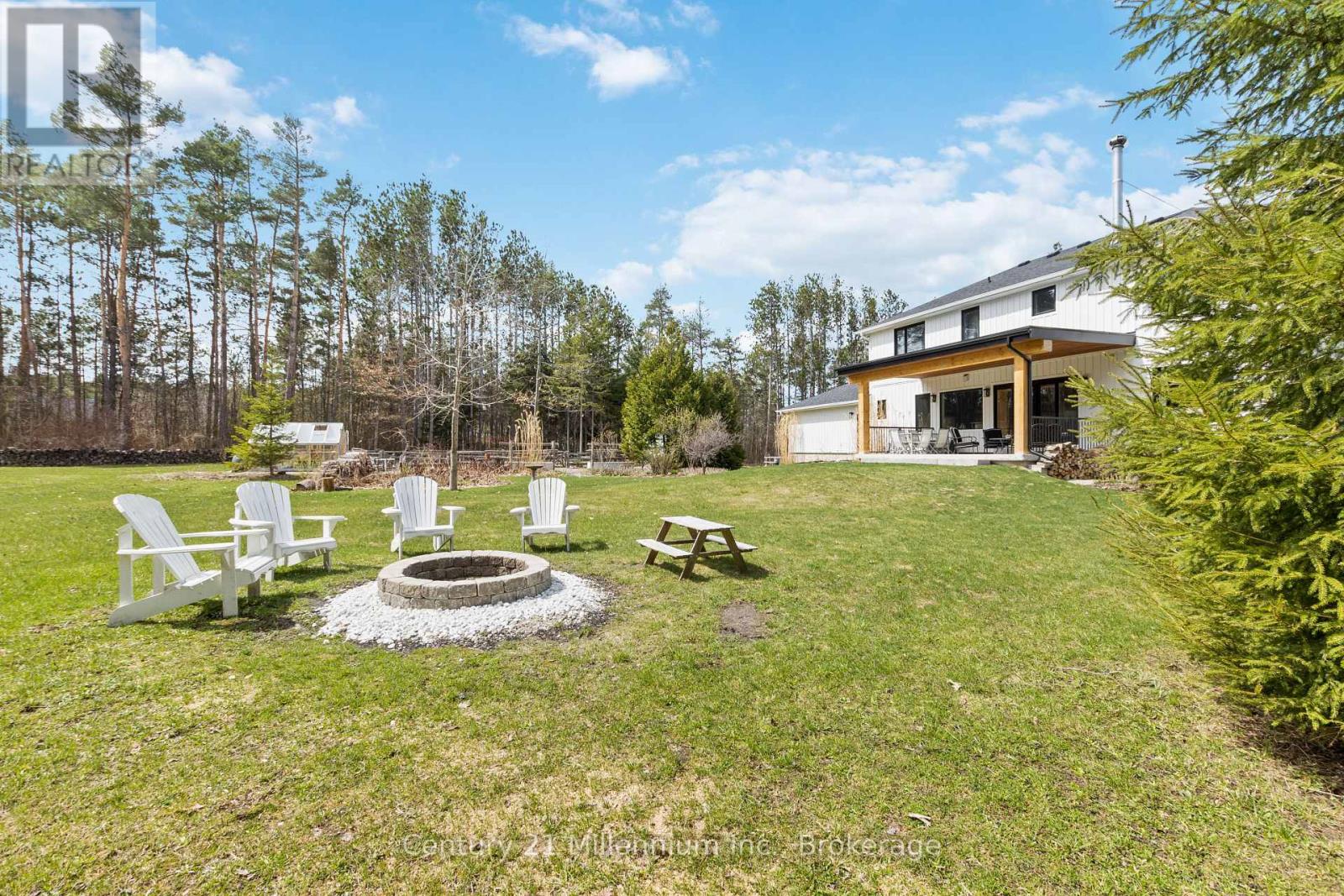 7169 36/37 Nottawasaga Side Road E, Clearview, Ontario L9Y 3Z1 - Photo 47 - S12811480