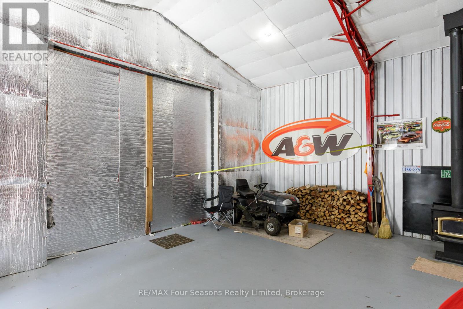 1046 County 124 Road N, Clearview, Ontario  N0C 1M0 - Photo 11 - S12811498