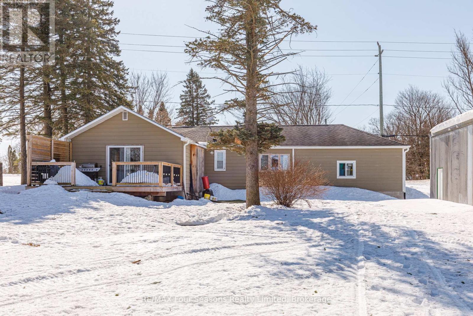 1046 County 124 Road N, Clearview, Ontario  N0C 1M0 - Photo 33 - S12811498