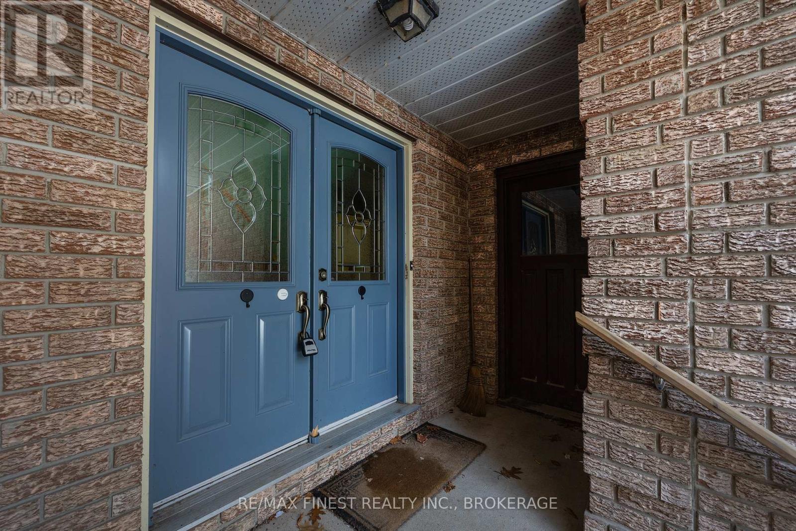 572 River Ridge Drive, Kingston (City North Of 401), Ontario  K0H 1S0 - Photo 4 - X12811450