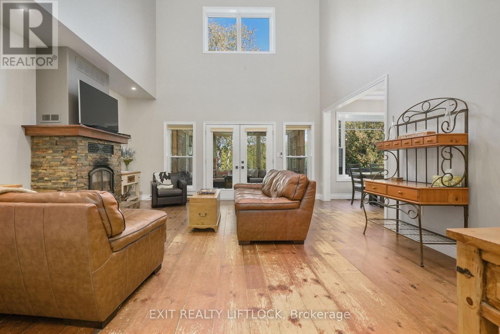 169 Dutch Line Road W, Kawartha Lakes, Ontario  K0M 2A0 - Photo 8 - X12811510