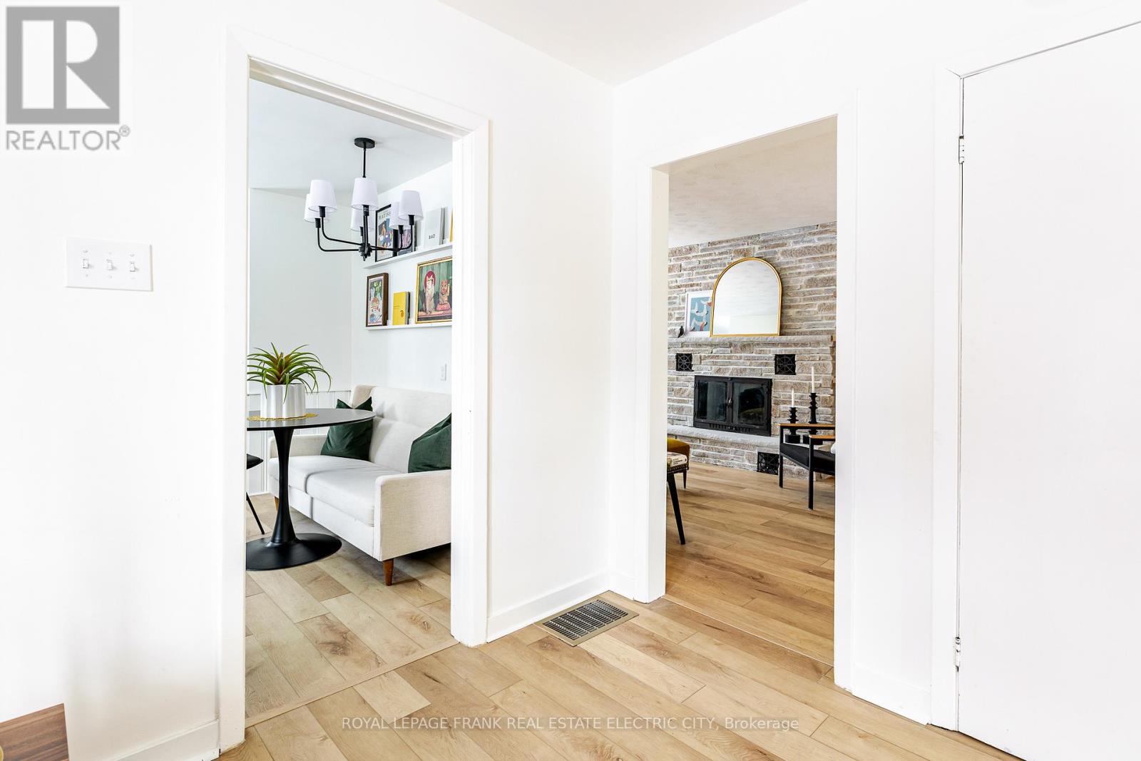 381 Applegrove Avenue, Peterborough, Ontario K9H 5L4 - Photo 13 - X12811558