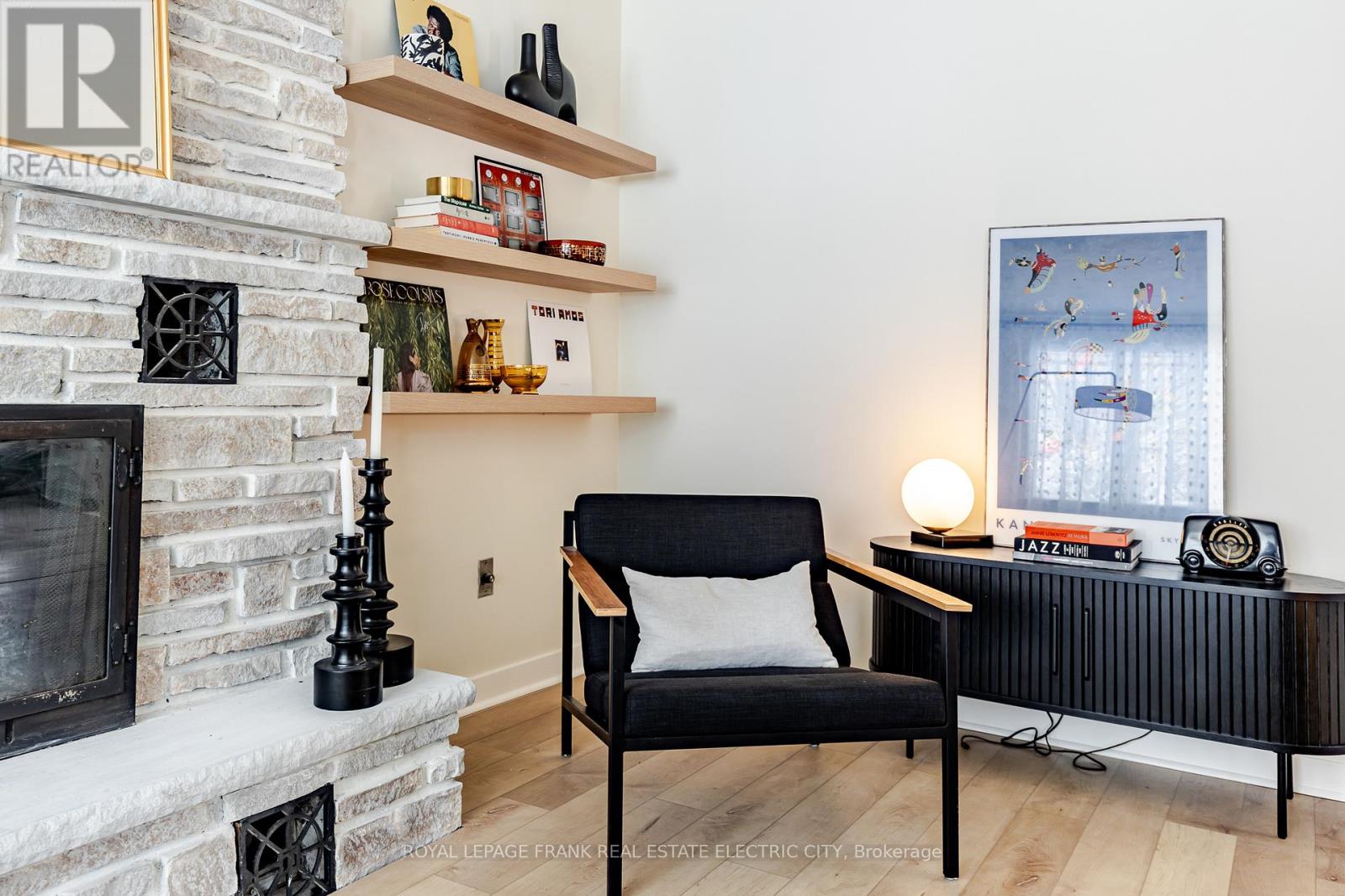 381 Applegrove Avenue, Peterborough, Ontario K9H 5L4 - Photo 20 - X12811558